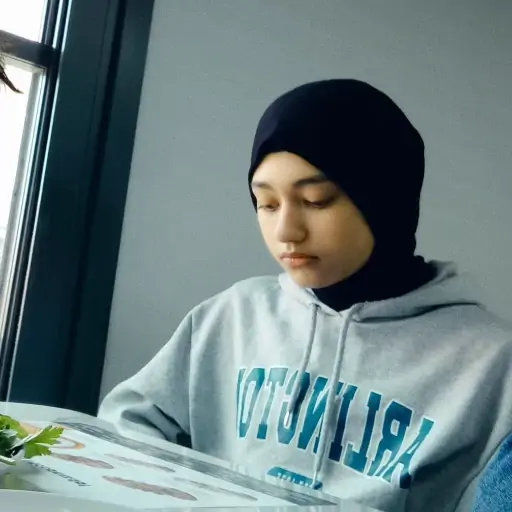 Azra Nur DEMİROK
