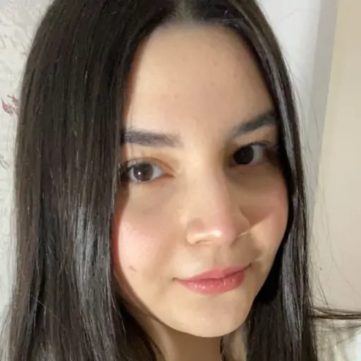 Melis Mina Timur kullanıcısının profil fotoğrafı
